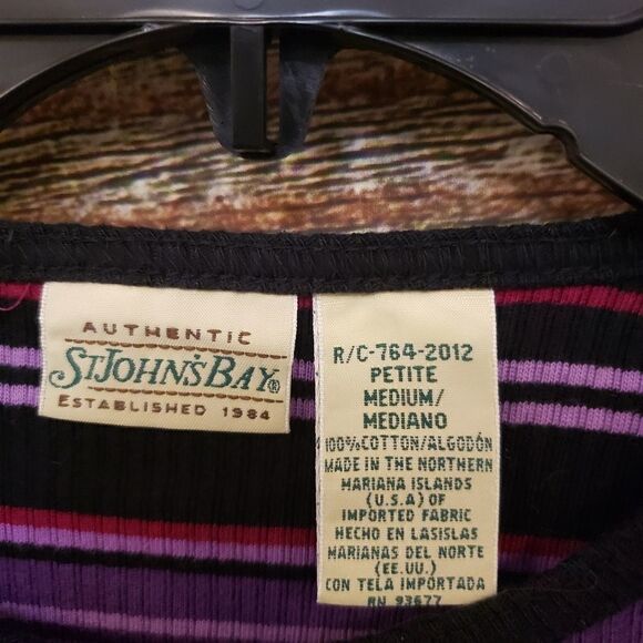 " St John's Bay " set of two Women's Mud Sleeve Tops Size : MP/ M Pre-owned - Picture 4 of 9